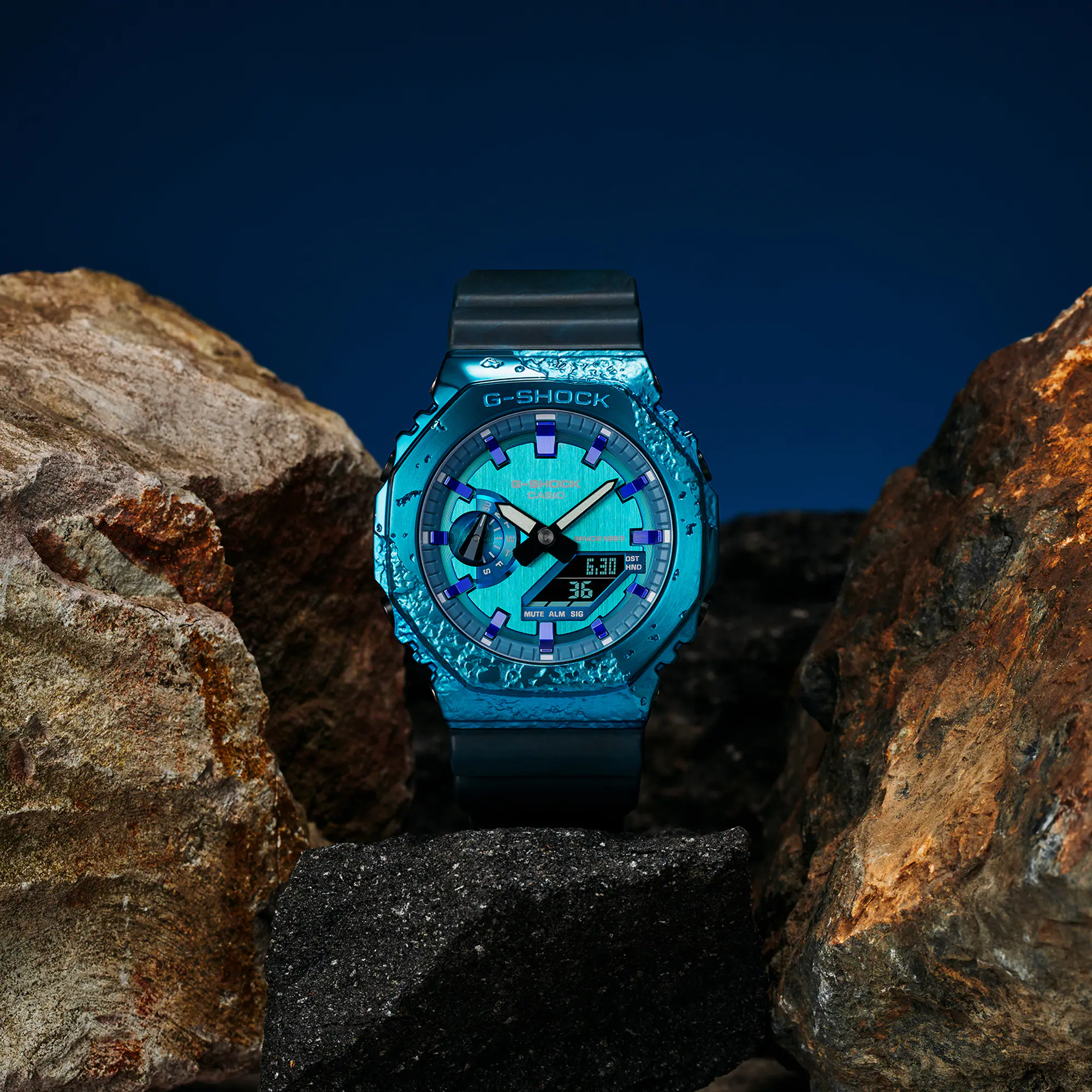 G-SHOCK 40th 限定モデル GM-2140GEM-2AJR | nate-hospital.com